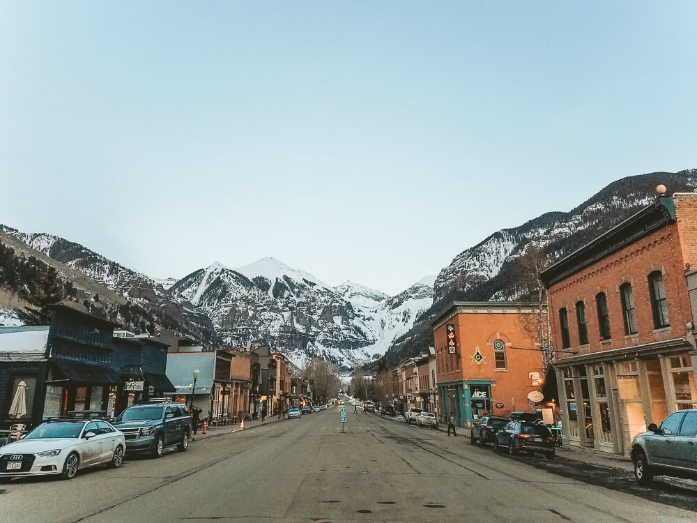 places to visit in colorado in winter 